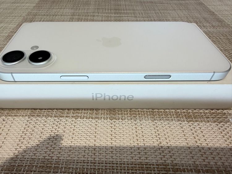 iPhone 16 Plus สีขาวประกันศูนย์ 128 ผ่อนได้ รับเทิร์น รูปที่ 4