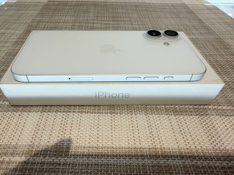 iPhone 16 Plus สีขาวประกันศูนย์ 128 ผ่อนได้ รับเทิร์น รูปที่ 2