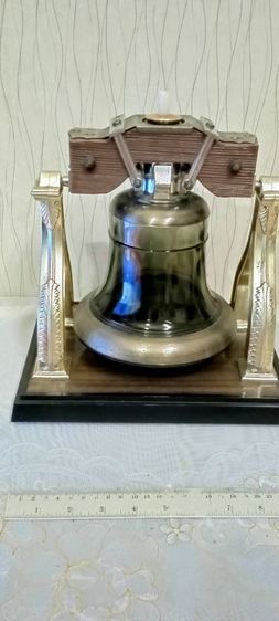 ขวดเหล่าเปล่าวินเทจงานต่างประเทศรูประฆัง ไขลานมีเสียงดนตรี รูปที่ 2