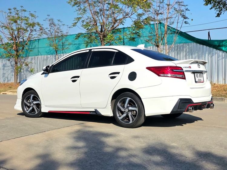 Toyota Vios 2019 1.5 E Sedan เบนซิน ไม่ติดแก๊ส เกียร์อัตโนมัติ ขาว รูปที่ 2