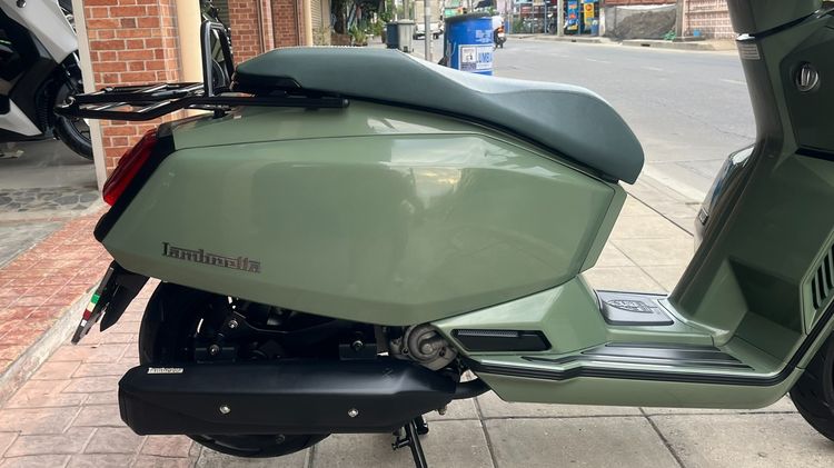 Lambretta X300 จดปี 23 ไมล์ 2728 km. รูปที่ 12