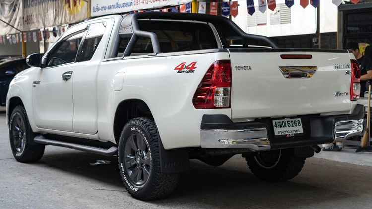 Toyota Hilux Revo 2017 Smart Cab 2.8 G 4WD Navi Pickup ดีเซล ไม่ติดแก๊ส เกียร์ธรรมดา ขาว รูปที่ 3