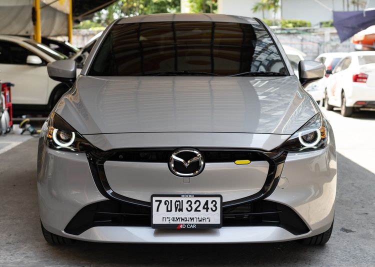 รถ Mazda Mazda 2 1.3 สี น้ำตาล