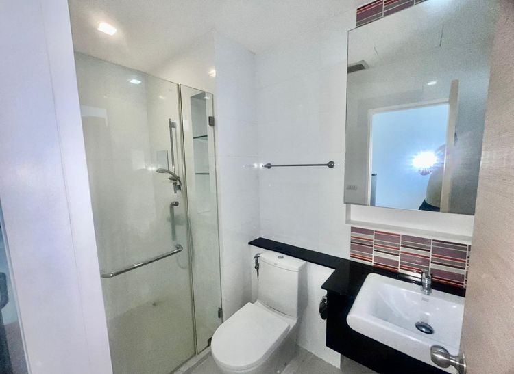 อื่นๆ ไม่อนุญาต ตกแต่งครบ 2011 1 Bedroom for Rent at The Coast Bang Na 13,000 รูปที่ 3