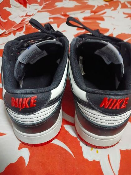 ขายรองเท้าNike Dunk low มือ2 สภาพ95เปอร์เซ็นต์ รูปที่ 2