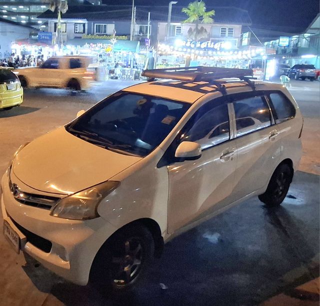 Toyota Avanza 2012 1.5 E เบนซิน เกียร์ธรรมดา ขาว รูปที่ 3