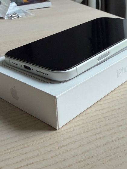 iPhone 16plus 128gb สีขาว รูปที่ 6