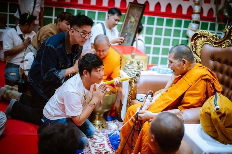 หลวงปู่ศิลา สิริจันโท หนุนดวง เนื้อนวะฤทธิ์ลงยาเขียวหน้ากาก 2 กษัตริย์ รูปที่ 15