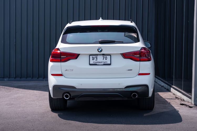 BMW X3 2022 2.0 xDrive30e M Sport 4WD Utility-car ปลั๊กอินไฮบริด (PHEV) ไม่ติดแก๊ส เกียร์อัตโนมัติ ขาว รูปที่ 4