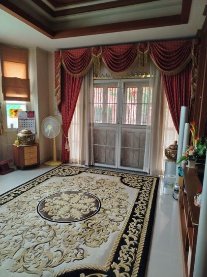 ตกแต่งครบ ขายบ้านเดี่ยว 2 ชั้นเนื้อที่ 76.2 ตารางวาหมู่บ้านกรองทองพาวิลเลี่ยนถนนเฉลิมพระเกียรติร. 9  รูปที่ 4