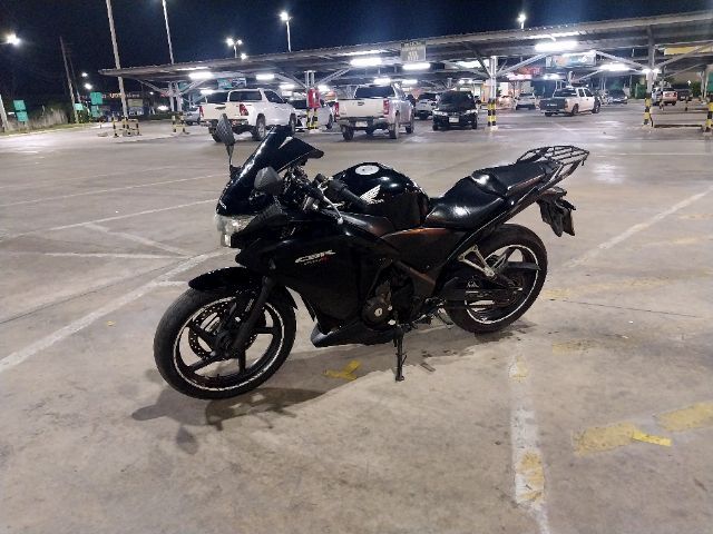 ขาย CBR 250 ราคา 18,500 บาท เอกสารชุดโอนครบ ภาษี 68 ขี่ใช้งานได้ปกติ 140 มีให้เห็น รถอยู่จังหวัดอุทัยธานีสนใจสอบถามได้ค่ะ รูปที่ 2