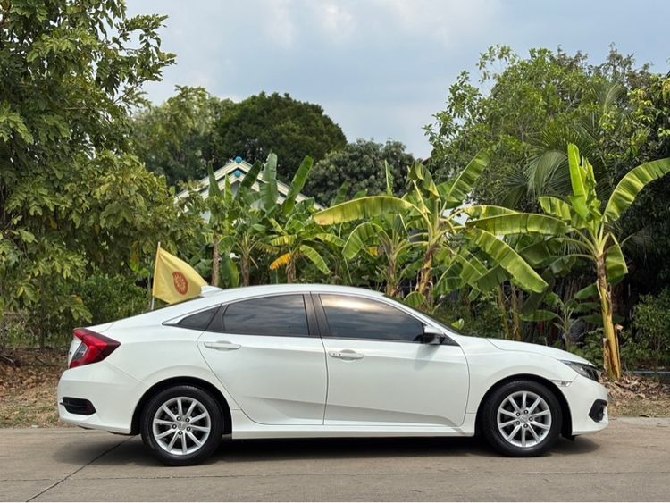 Honda Civic 2016 1.8 E i-VTEC Sedan เบนซิน ไม่ติดแก๊ส เกียร์อัตโนมัติ ขาว รูปที่ 4