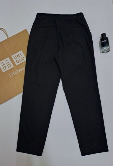 กางเกงสแลคขายาวสีกรมออกดำ เอวสม็อค มีหู แบรนด์ Uniqlo‼️ รูปที่ 2