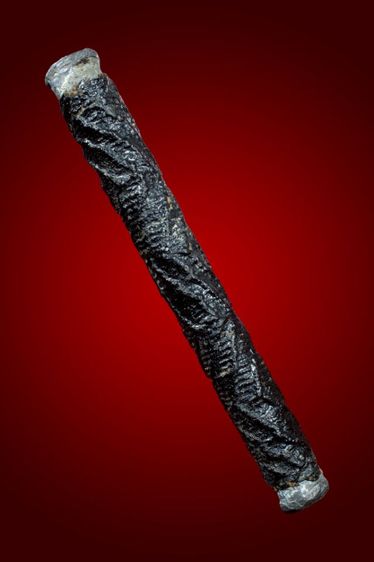 ตะกรุดหลวงปู่ศุข ลงรัก