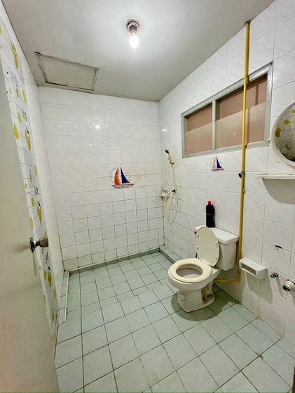 อื่นๆ สร้างเสร็จก่อน 2010 มีบางส่วน บ้านทาวน์เฮ้าส์แคลิฟอร์เนีย รูปที่ 2