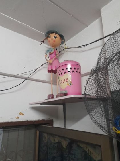 ตุ๊กตางานเก่าเป็นสังสี สูงประมาณ 70ชมครับ รูปที่ 2