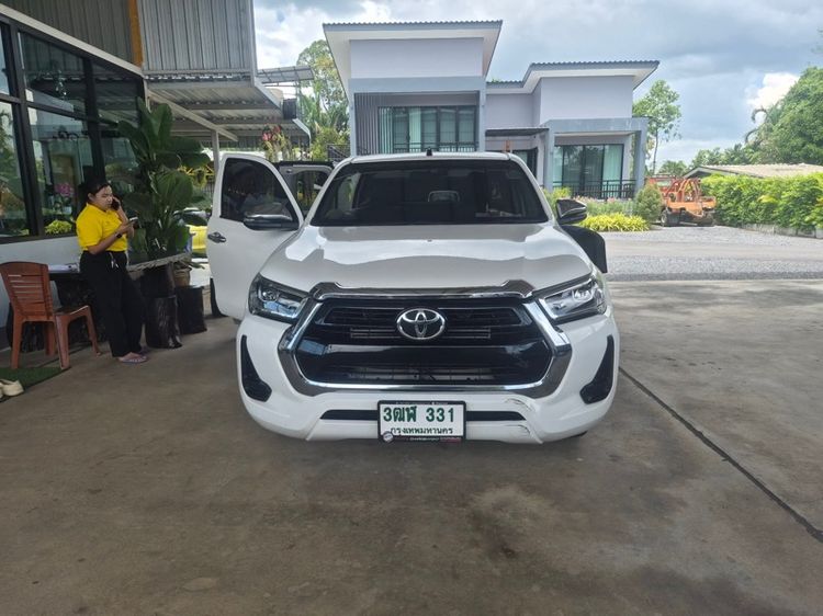 Toyota Hilux Revo 2023 2.4 Z Edition Entry Pickup ดีเซล ไม่ติดแก๊ส เกียร์อัตโนมัติ ขาว รูปที่ 2