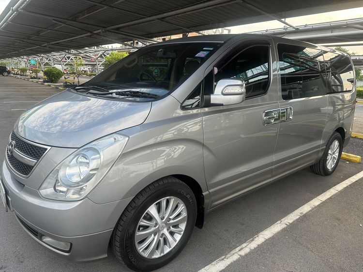 Hyundai H-1  2012 2.5 Maesto Deluxe Van ดีเซล ไม่ติดแก๊ส เกียร์อัตโนมัติ เทา รูปที่ 3