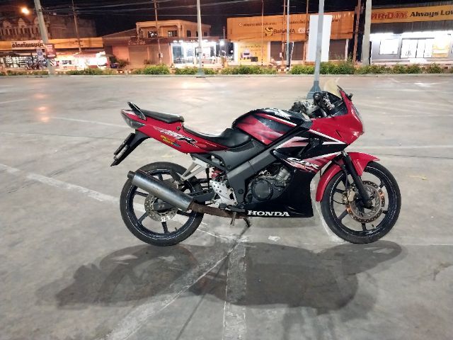 Honda 2010 ขาย CBR 150 คาบู ราคา 14,000 บาท รถติดขี่ได้ปกติ รถบ้านมือเดียว เจ้าของยังมีชีวิตอยู่ รถอยู่จังหวัดอุทัยธานี สนใจสอบถามได้ค่ะ 