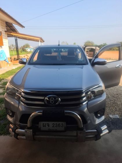 Toyota Hilux Revo 2017 2.4 E Pickup ดีเซล เกียร์ธรรมดา เทา รูปที่ 4