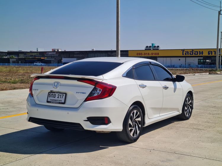 Honda Civic 2018 1.8 EL i-VTEC Sedan เบนซิน ไม่ติดแก๊ส เกียร์อัตโนมัติ ขาว รูปที่ 2