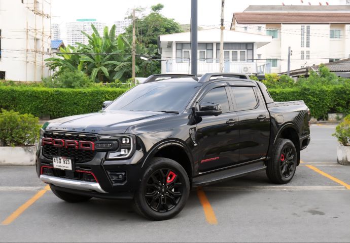 รถ Ford Ranger 2.0 Bi-Turbo 4WD Stormtrak สี ดำ