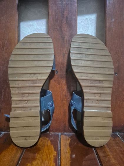 Camper เบอร์ 37 สภาพดี ไม่มีขาด ไม่เคยซ่อม ราคา 650 บาท รวมส่งค่ะ รูปที่ 4