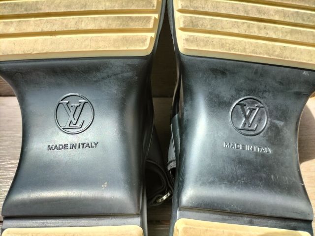 ขายรองเท้าLouis Vuitton Archlight 1.0 Beach Sandals Women's Black

 รูปที่ 10