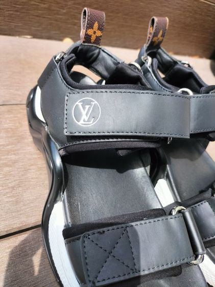 ขายรองเท้าLouis Vuitton Archlight 1.0 Beach Sandals Women's Black

 รูปที่ 6