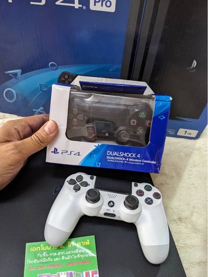 - PlayStation 4 Pro 1TB Gaming Console รูปที่ 2