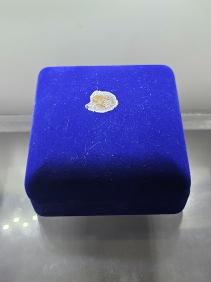 เหรียญที่ระลึกพระราชทานโรงพยาบาลศิริราช ครบ 108 ปี เนื้อทองแดงรมดำ ขนาด 7 เซน ปี2539 พร้อมกล่อง รูปที่ 8