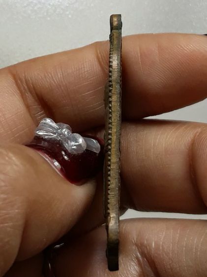 เหรียญหลวงพ่อกล้วย วัดหมูดุด จันทบุรี เนื้อทองแดง รูปที่ 4