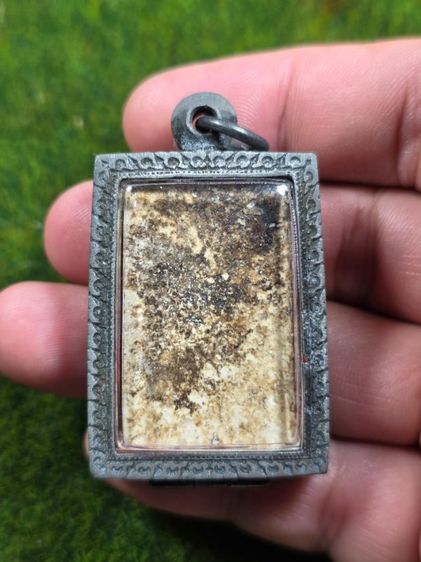 พระสมเด็จวัดระฆังเก่าๆใส่ตลับพร้อมใช้ รูปที่ 2