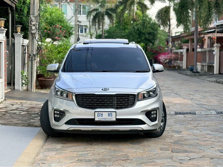 Kia Grand Carnival 2020 2.2 SXL Utility-car ดีเซล ไม่ติดแก๊ส เกียร์อัตโนมัติ เทา รูปที่ 2