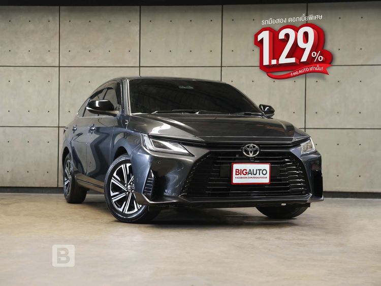รถ Toyota Yaris ATIV 1.2 Premium Luxury สี เทา