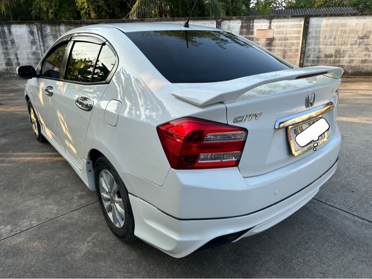 Honda City 2013 1.5 V i-VTEC Modulo Sedan เบนซิน เกียร์อัตโนมัติ ขาว รูปที่ 2