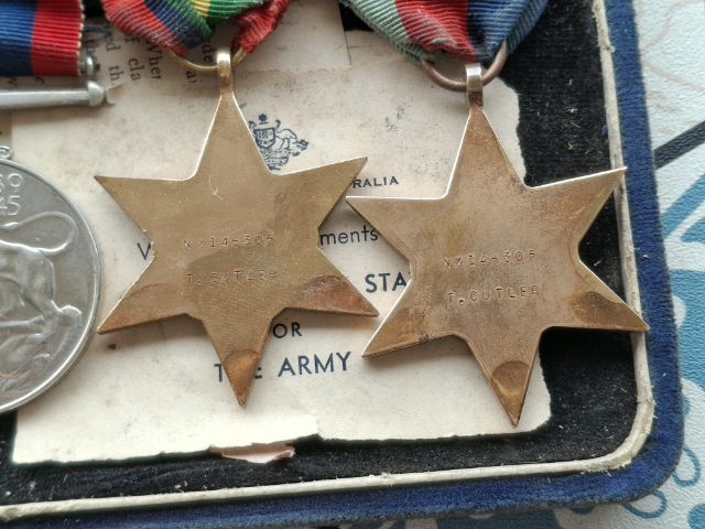 เหรียญสงครามโลกครั้งที่ 2 ครบชุด  รูปที่ 3