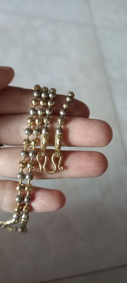 สร้อยคอเก่า