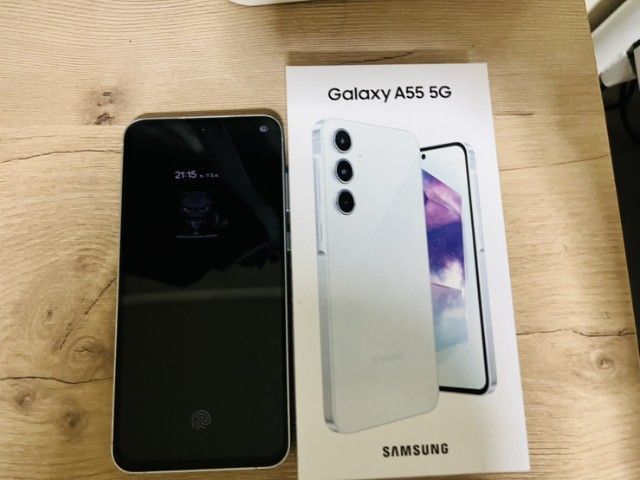 Samsung A55 5g 256GB สีขาว มือสอง
