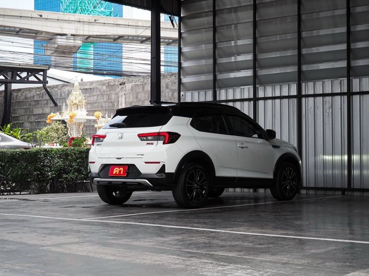 Honda WR-V 2023 1.5 RS Utility-car เบนซิน ไม่ติดแก๊ส เกียร์อัตโนมัติ ขาว รูปที่ 4