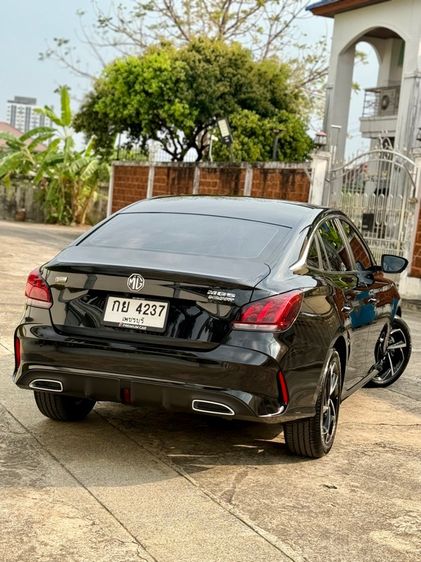 MG MG5 2021 1.5 X Sedan เบนซิน ไม่ติดแก๊ส เกียร์อัตโนมัติ ดำ รูปที่ 3