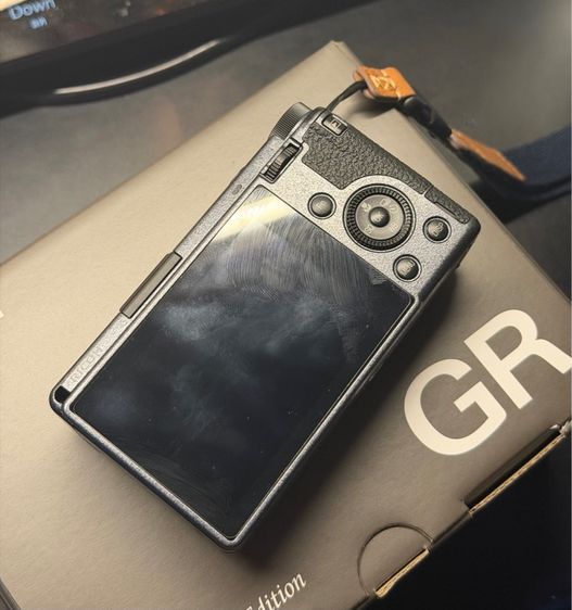 Ricoh GR IIIx Urban Edition รูปที่ 2