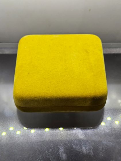 พระกริ่งคุ้มเกล้า (กริ่งศิรากาศ หน้าจีน ก้นถ้วย) เนื้อนวะโลหะ หายาก พ.ศ.2524 พร้อมกล่อง หายาก รูปที่ 9