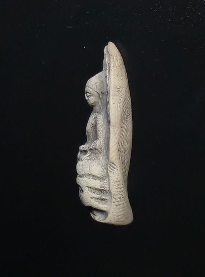 พระรอด พิมพ์ใหญ่ เนื้อสีขาว รูปที่ 4