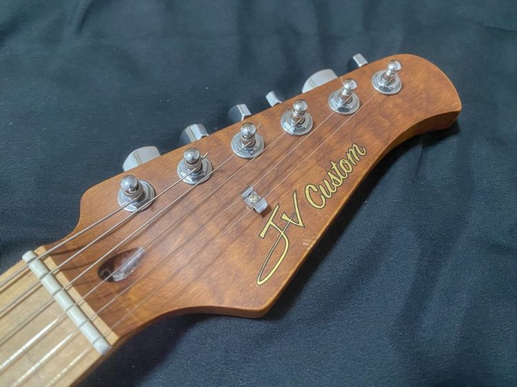 กีตาร์ไฟฟ้า JV Custom Origin-S HSS สี Shell Pink รูปที่ 4