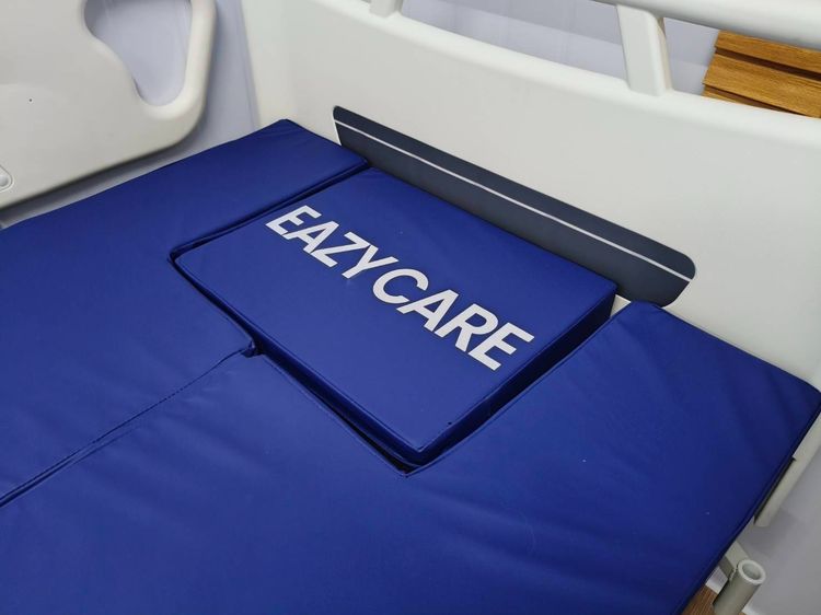 เตียงผู้สูงอายุ ปรับระดับไฟฟ้า มีรีโมทควบคุม รูปที่ 4