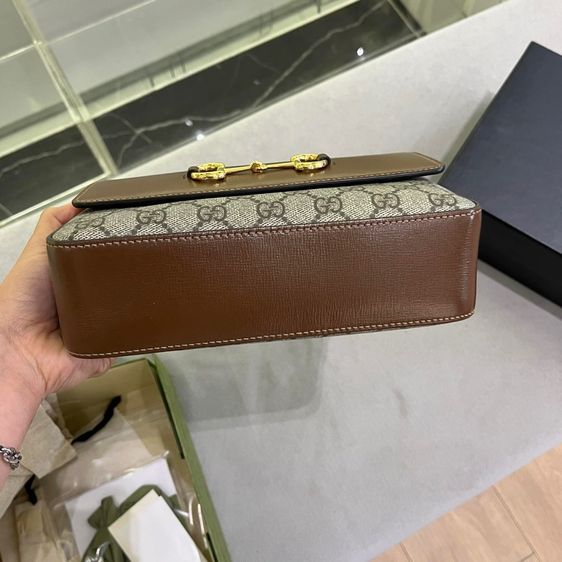 Gucci รุ่น Horsebit 1955 Small Shoulder Bag.  รูปที่ 3