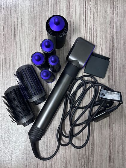 อุปกรณ์เสริมความงาม Dyson Airwrap