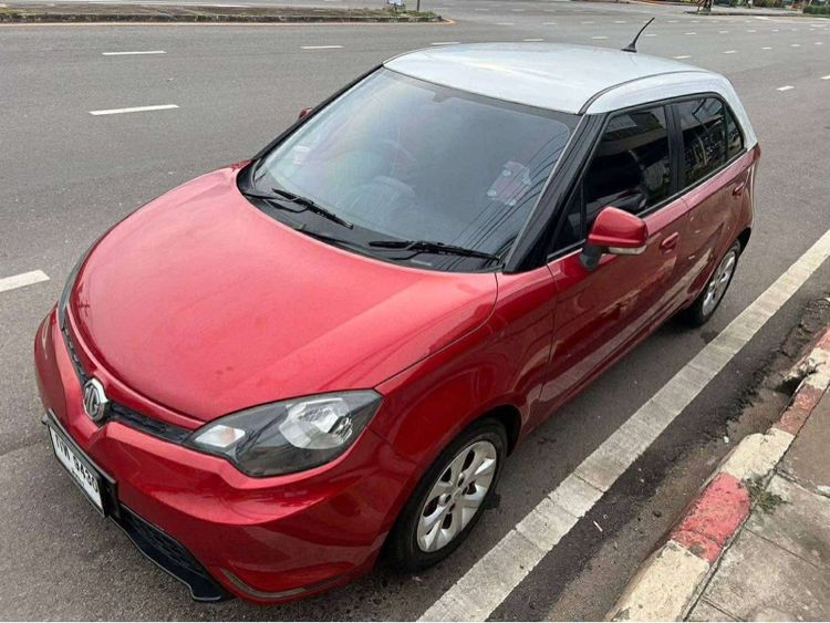 รถ MG MG3 1.5 C สี แดง