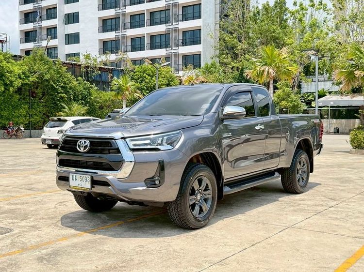 รถ Toyota Hilux Revo Smart Cab 2.4 Mid Prerunner สี เทา